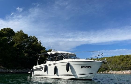 Jeanneau Merry Fisher 695