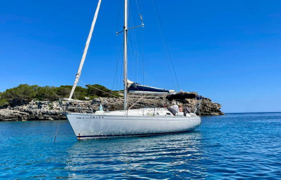 Dufour 35 Classic