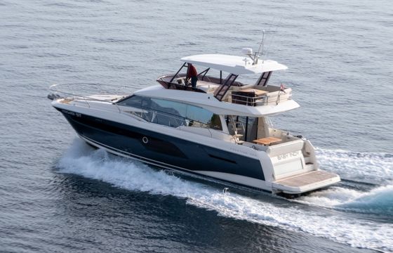 Jeanneau Prestige 520 Flybridge - 3 + 1 cab.