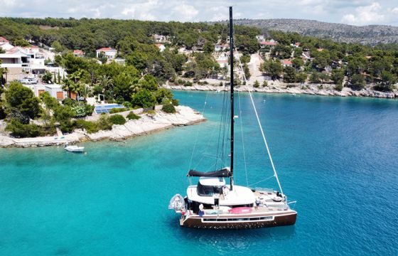 Lagoon 50