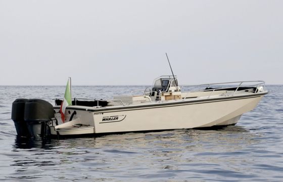 Boston Whaler 27 Outrage