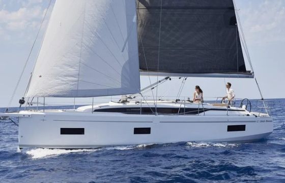 Bavaria C38