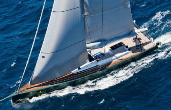 Maxi-Dolphin 22.40 metres (73' 6")