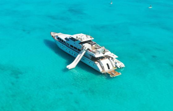Hargrave BEACHFRONT