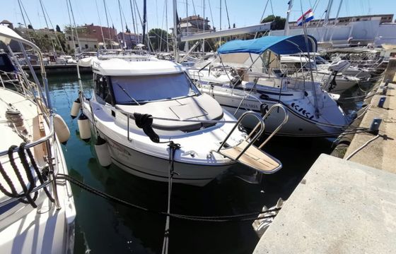 Jeanneau Merry Fisher 795