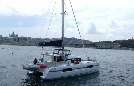 Lagoon 40