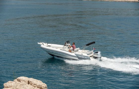 Marlin Boat 790 Pro Dynamic