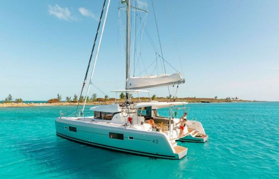 Lagoon 42
