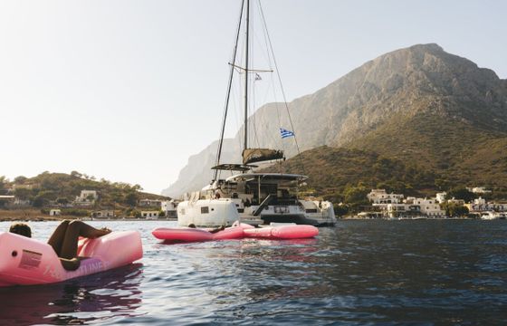 Lagoon 42