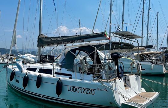 Hanse 348