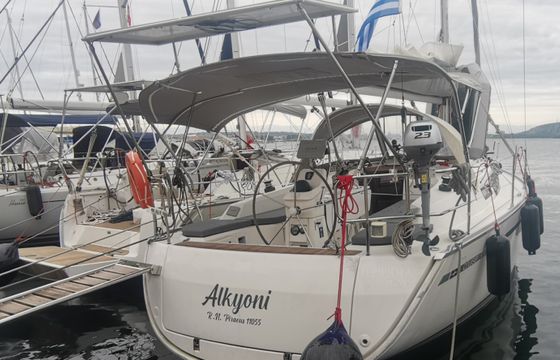 Bavaria Cruiser 33