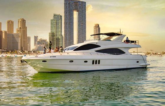 Majesty Yachts 77 FEET