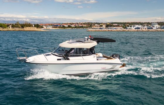 Jeanneau Antares 780