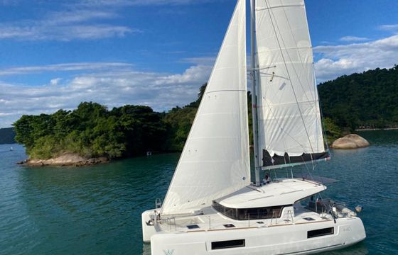 Lagoon 40