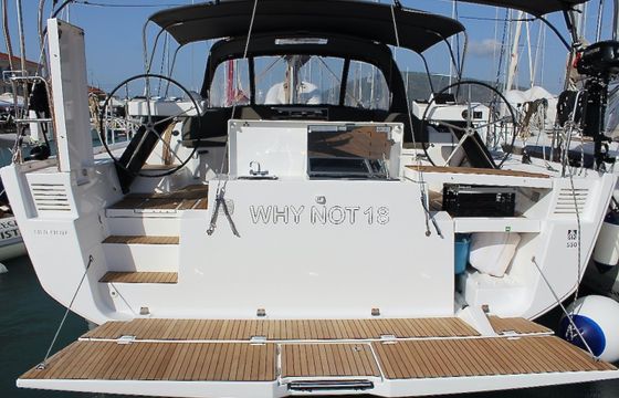 Dufour 530