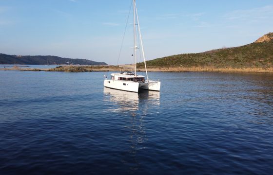 Lagoon 450 F