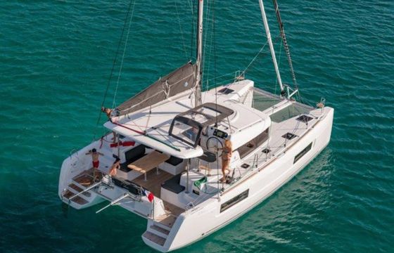 Lagoon 40