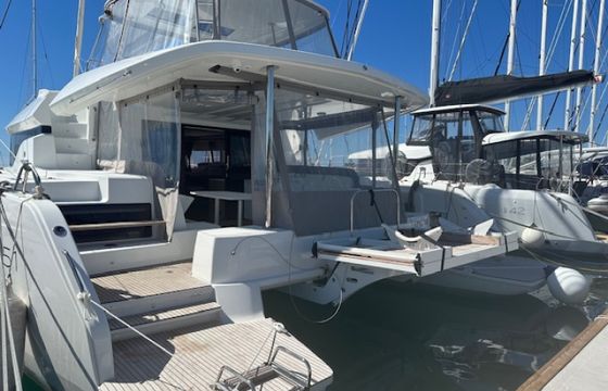 Lagoon 51