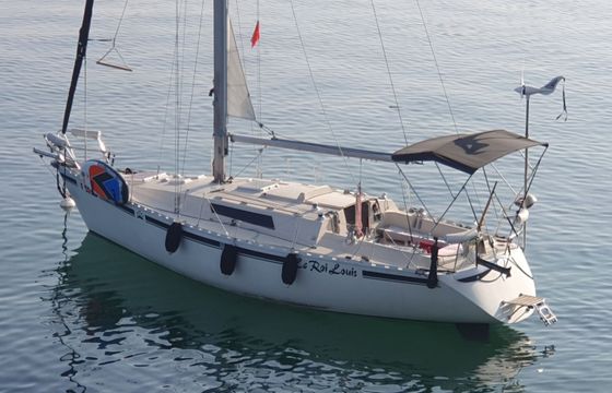Bénéteau First 35