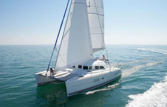 Lagoon 38