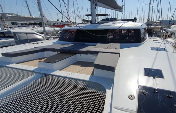 Fountaine Pajot Aura 51