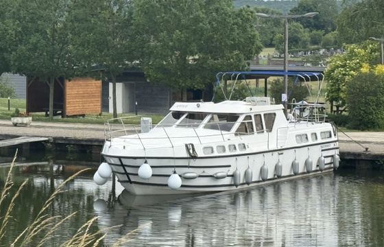 Tarpon 42