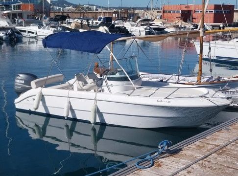 Sessa Marine Key Largo 20 Deck