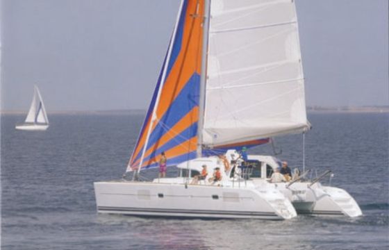 Lagoon 380 S2