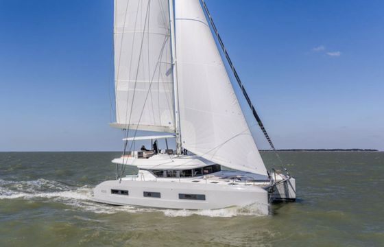 Lagoon 55