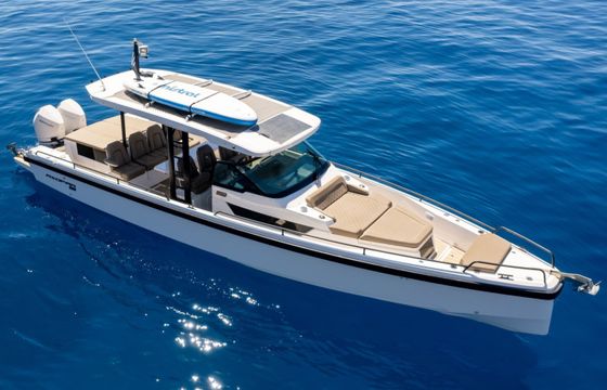 Axopar 37 Sun-Top