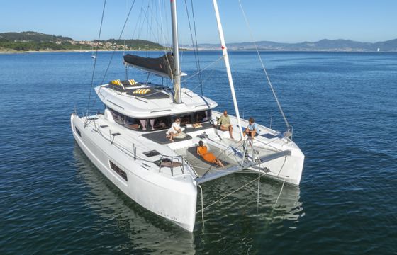 Lagoon 43