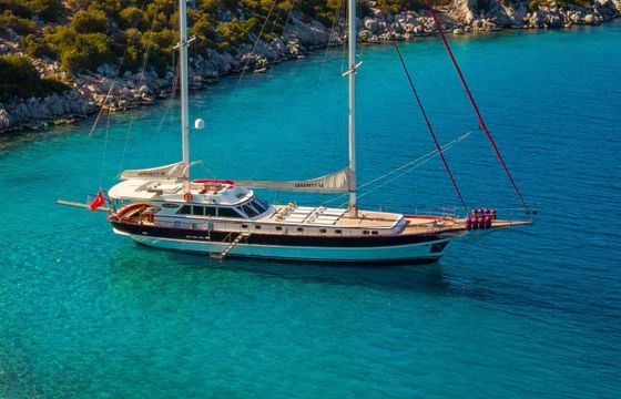 MURAL SHIPYARDS SERENITY 86