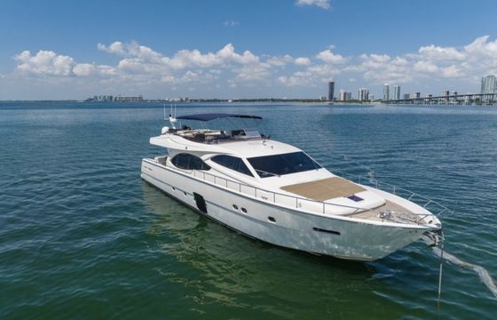 Ferretti 80