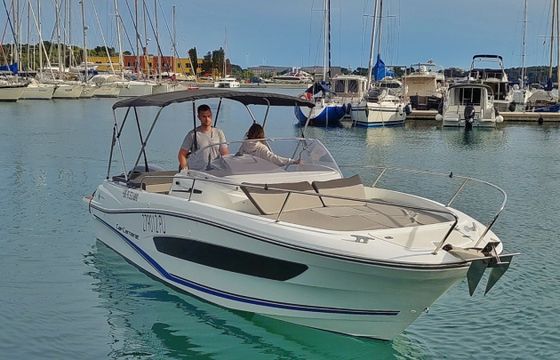 Jeanneau Cap Camarat 7.5 WA Serie 2