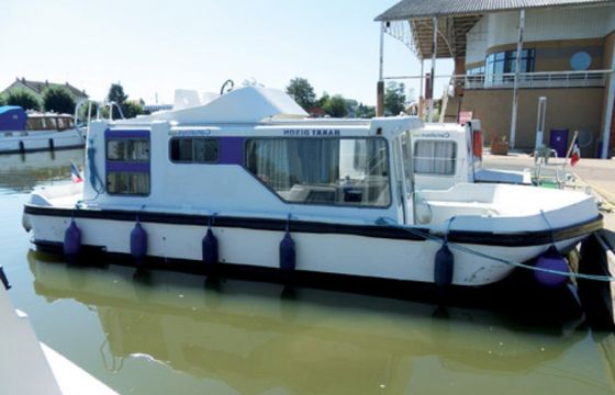 Low Cost Espade 850 Fly