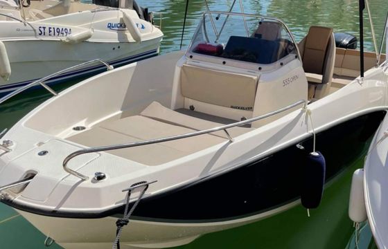 Quicksilver Activ 555 Open