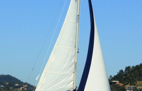 Catalina Yachts Catalina 350