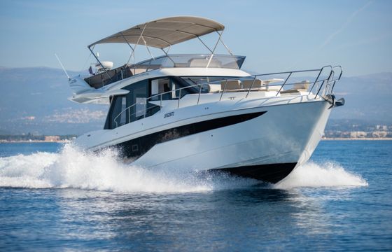 Galeon 460 Fly