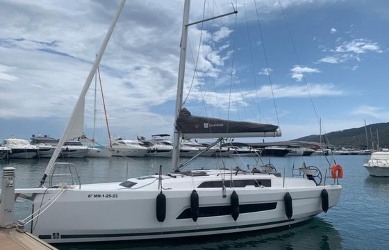 Dufour 37