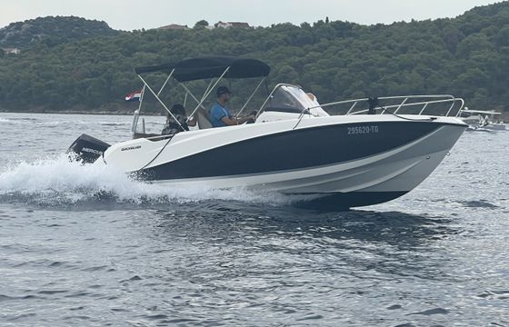 Quicksilver Activ 675 Open Sport
