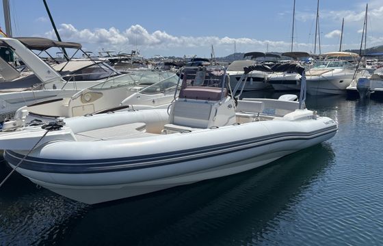 Marlin Boat 790 Pro Dynamic