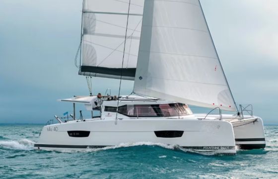 Fountaine Pajot Isla 40