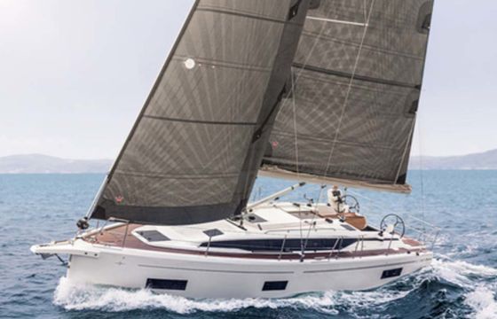 Bavaria C38
