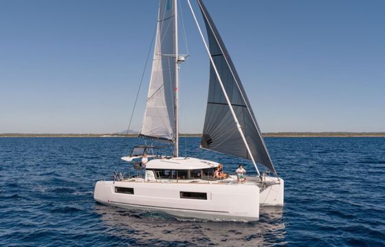 Lagoon 40