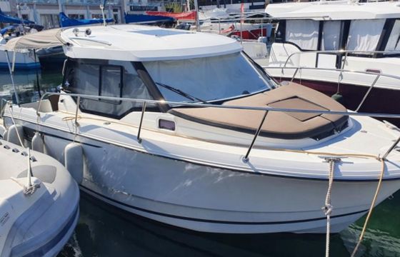 Jeanneau Merry Fisher 7.95