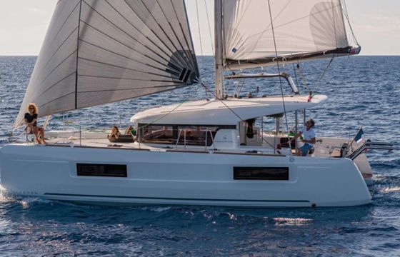 Lagoon 40