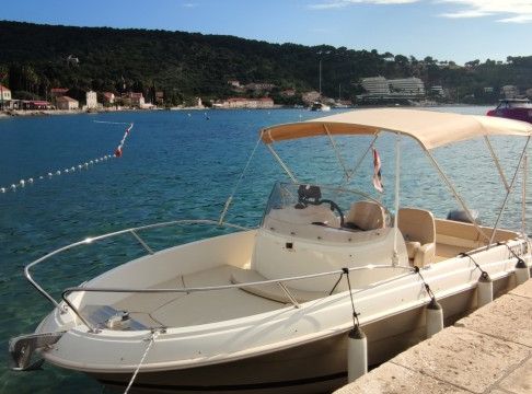 Jeanneau Cap Camarat 555 CC