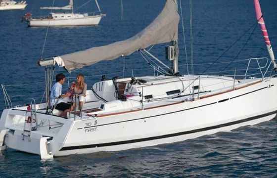 Bénéteau First 30