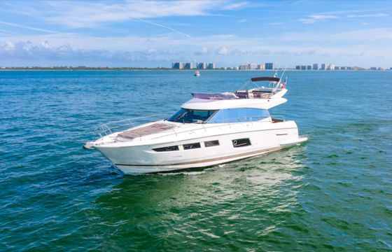 Prestige 550 Fly