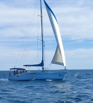 Bénéteau Oceanis 43